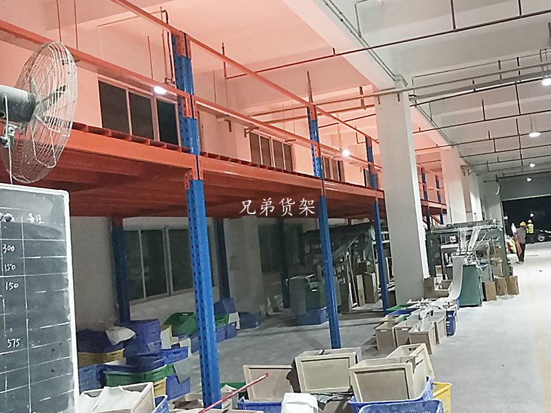 汽車倉(cāng)庫(kù)貨架 汽車倉(cāng)庫(kù)貨架